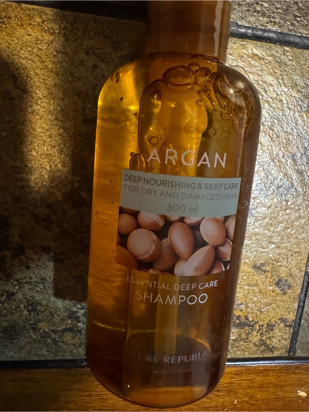 Argan Essential Deep Care Shampoo — Amber Nourishing Formula